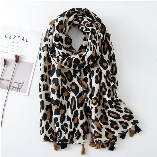 Animal Leopard Print Scarf Women Beach Scarf Luxury Brand Viscose Big Leopard Summer Scarf Hijab Women Scarfs Fashionable Wraps