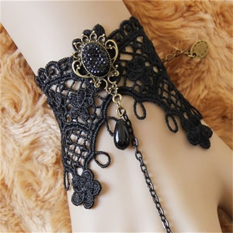 YiYaoFa Vintage Black Lace Bracelets &amp; Bangles for Women Wrist Jewelry Handmade Women Accessories Gothic Party Jewelry LB-01