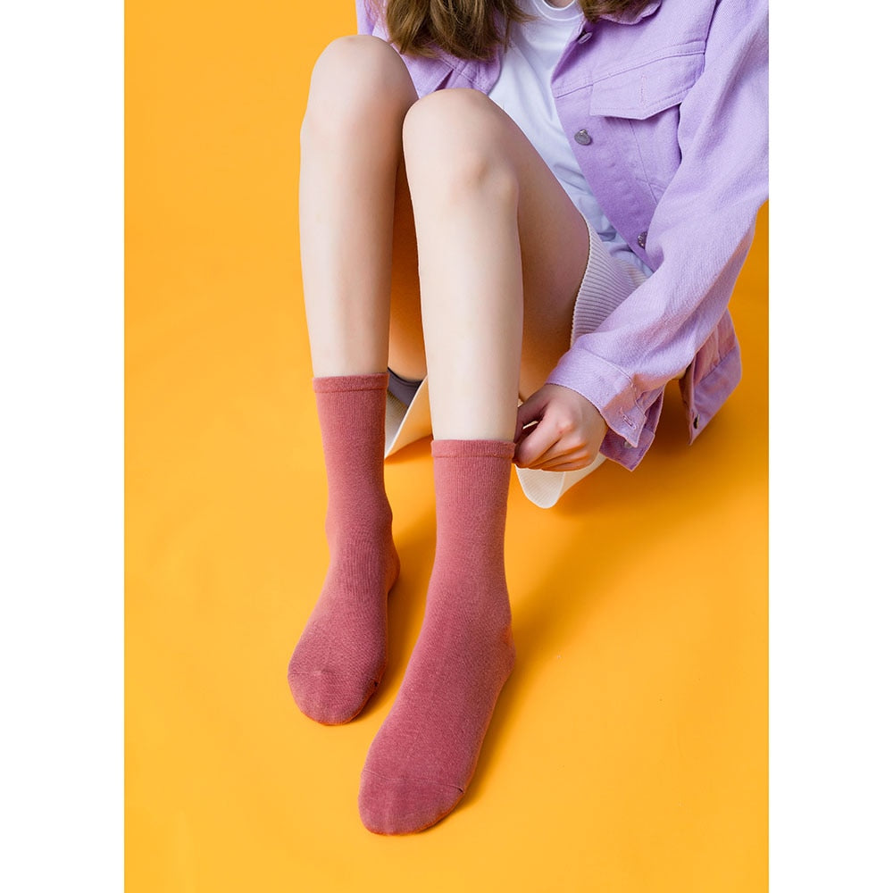 New Women&#39;s Cotton Colorful Fashion Casual High Quality Breathable Solid Color Socks Cheap Wholesale 5 Pair